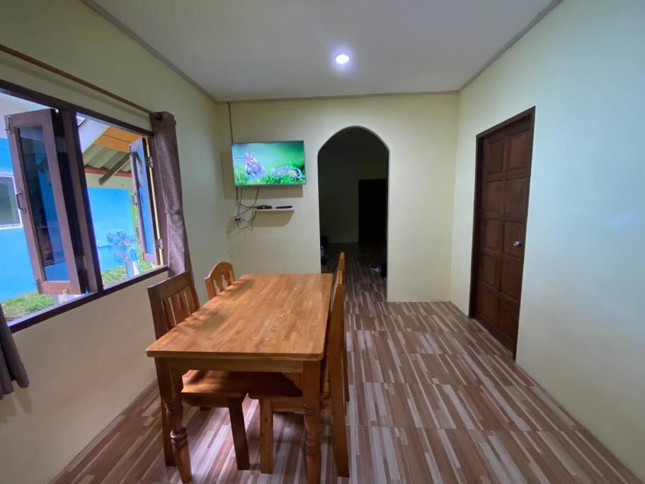 2 Bed Sunset Seaview Good View House Y Villa Jaunoj-sziget Kültér fotó